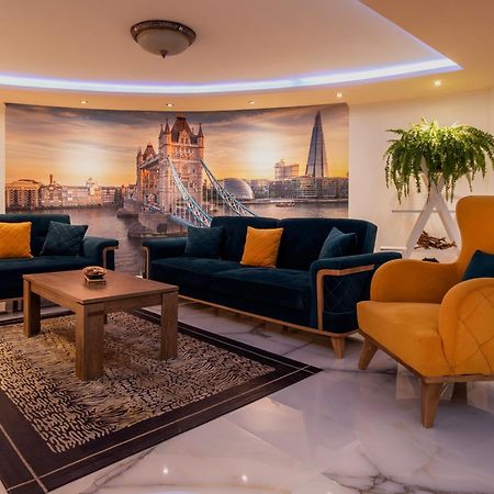 Bentley Apartments Pristina Kültér fotó