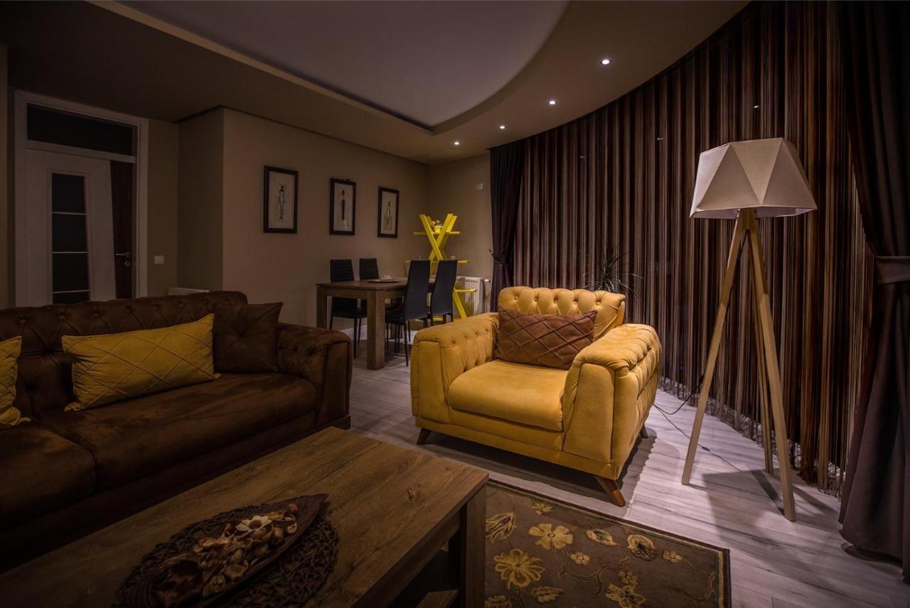 Bentley Apartments Pristina Kültér fotó
