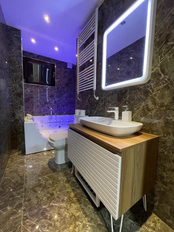 Bentley Apartments Pristina Kültér fotó