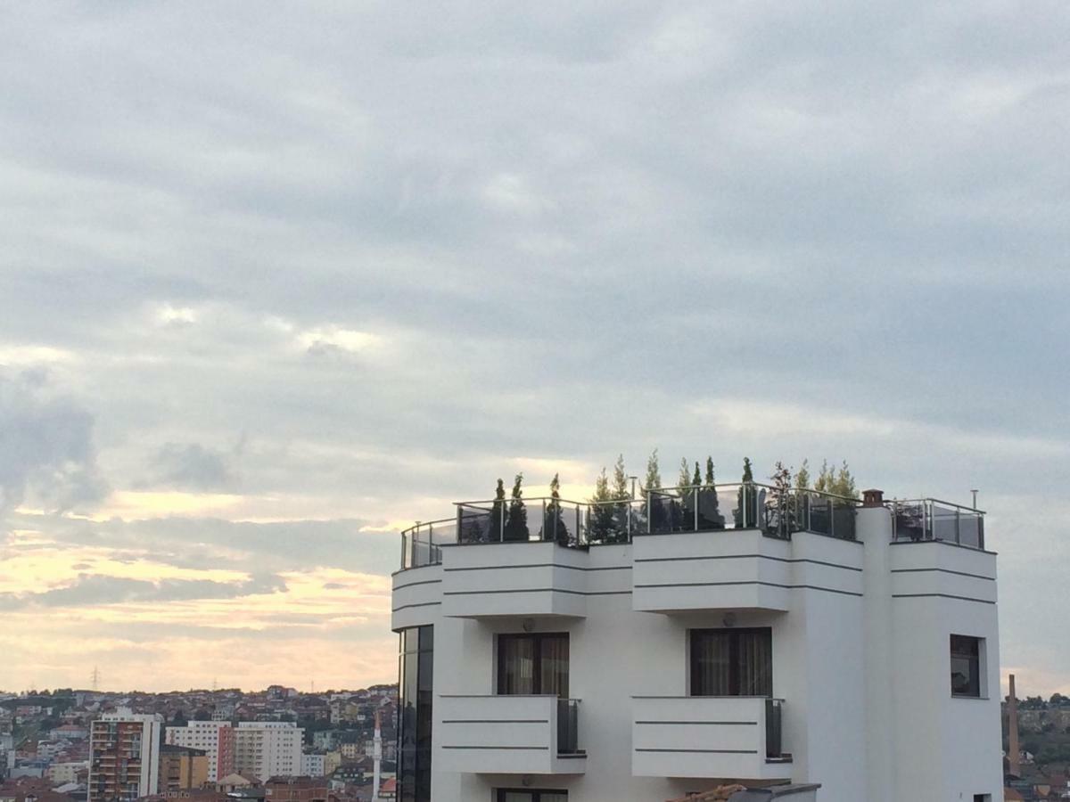 Bentley Apartments Pristina Kültér fotó